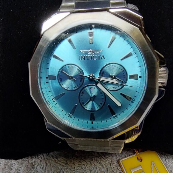 Invicta Speedway Model 48913 with Tiffany Blue Dial - Picture 3 of 7